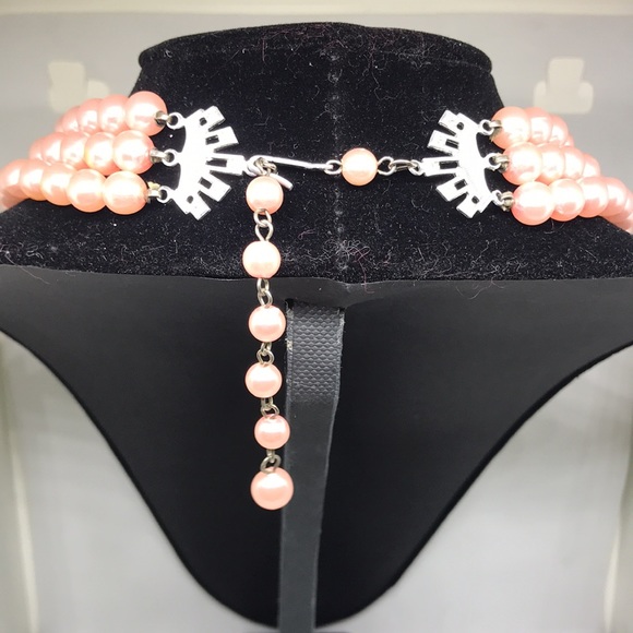 Hong Kong | Vintage | 3 Layer | Faux Pearl | Pink | Necklace | Approx. 17” - Picture 10 of 12